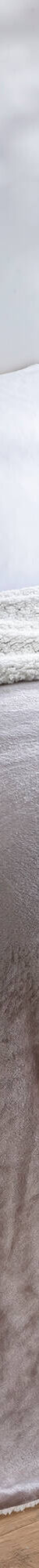 Couverture double face polaire et sherpa (taupe) Couverture double face polaire et sherpa (taupe)